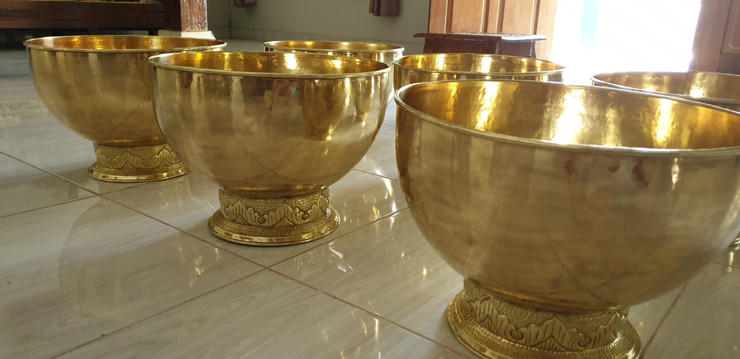 bowl spa roemah tembaga