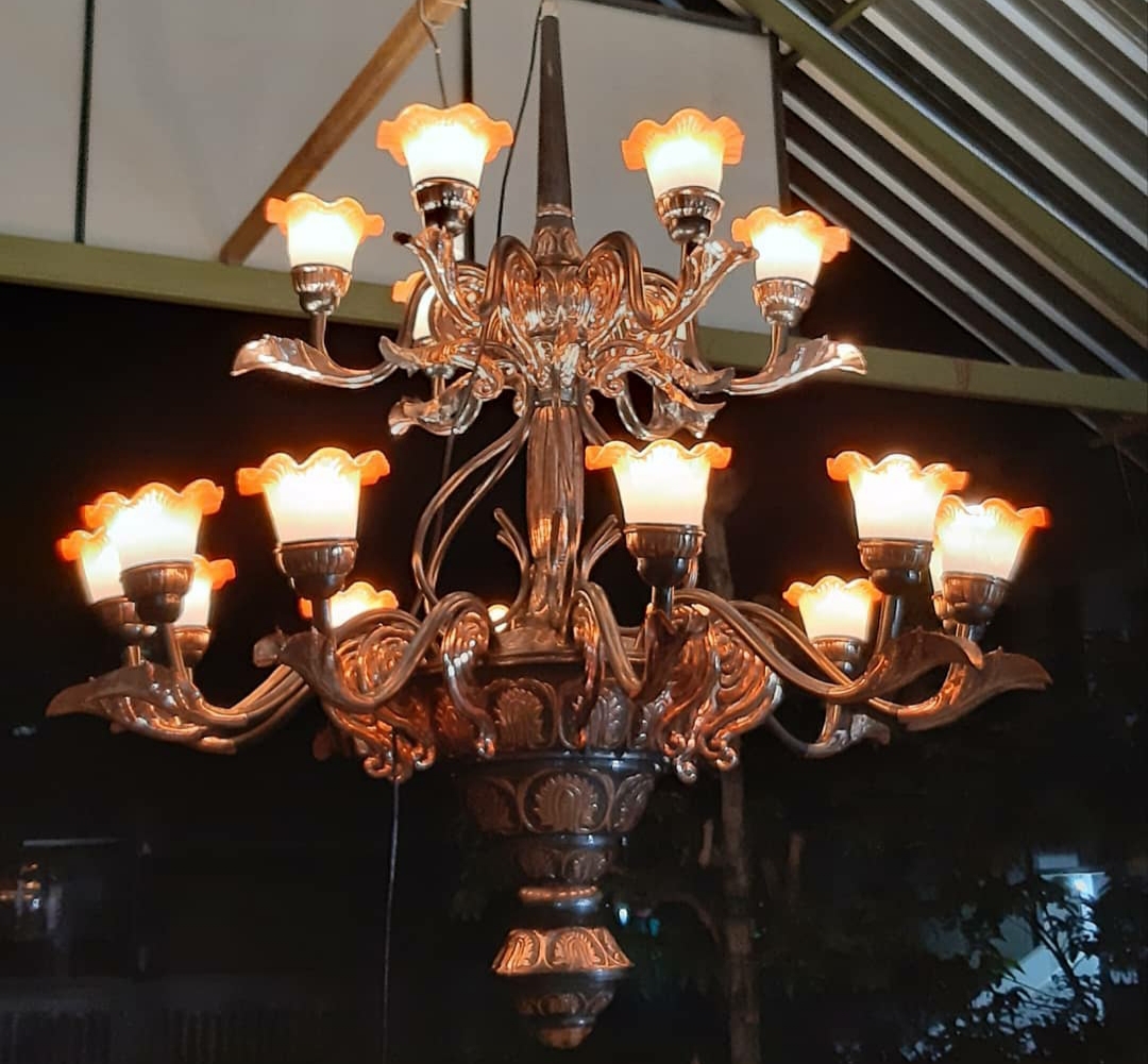 lampu gantung roemah tembaga