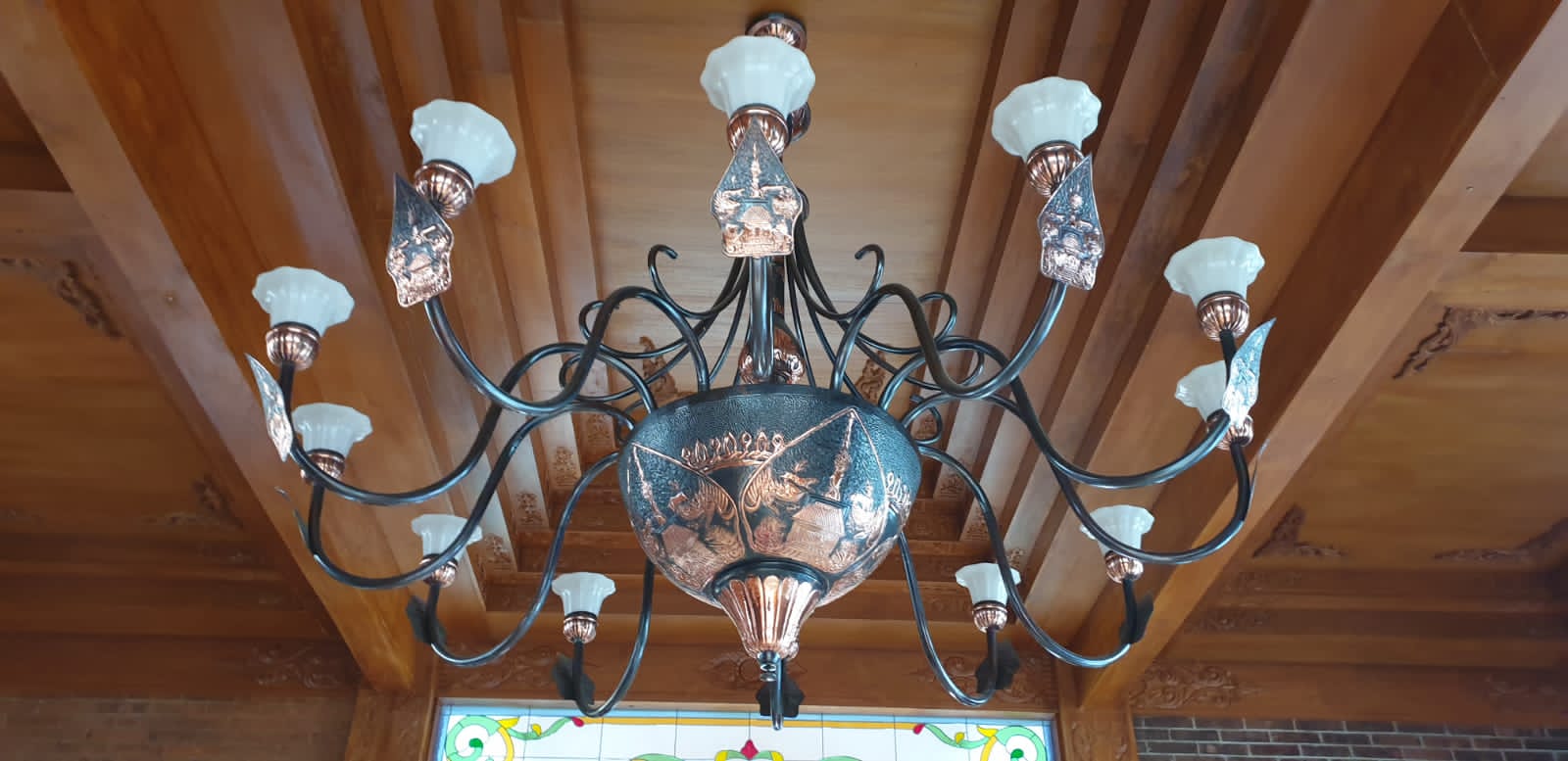 lampu gantung roemah tembaga
