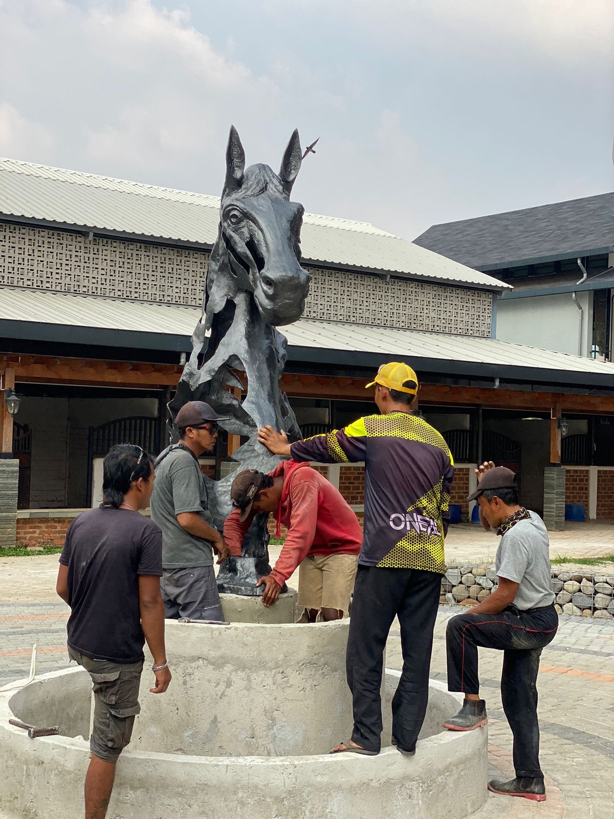 patung tembaga patung tembaga