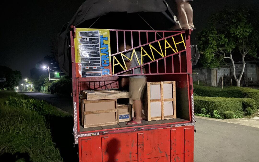 Pengiriman Kerajinan Tembaga Roemah Tembaga yang Aman dan Sesuai Standar